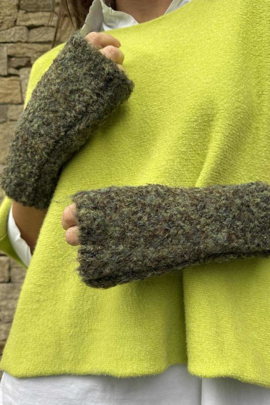 Boucle Fingerless Gloves Khaki Melange